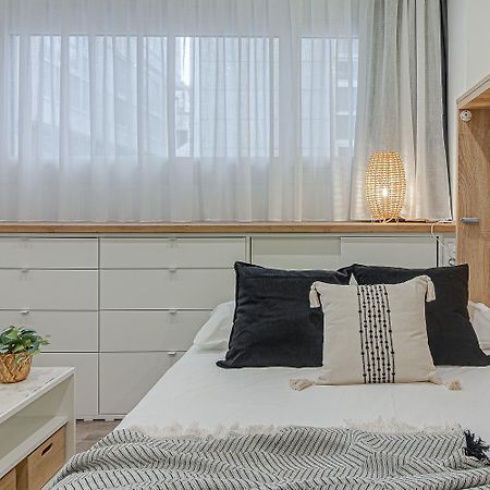 Super Centro Y Playa By Thebluewaveapartments Com A Coruna Exterior photo